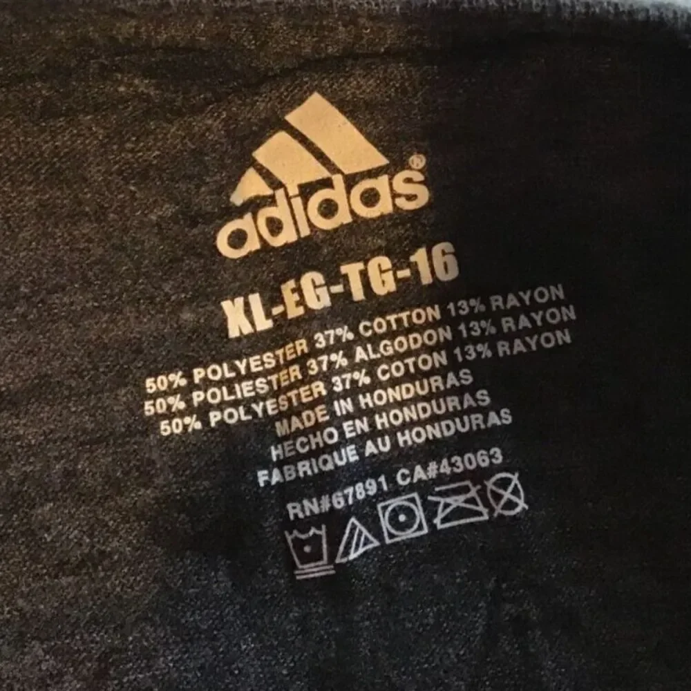 Adidas Atlanta Hawks Basketball T Shirt Size XL Black Short Sleeve